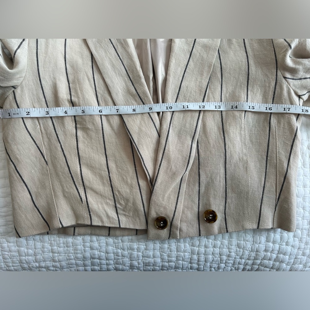ASTR - The Label Rozette Cropped Pinstripe Linen Jacket Size XS - Picture 13 of 13